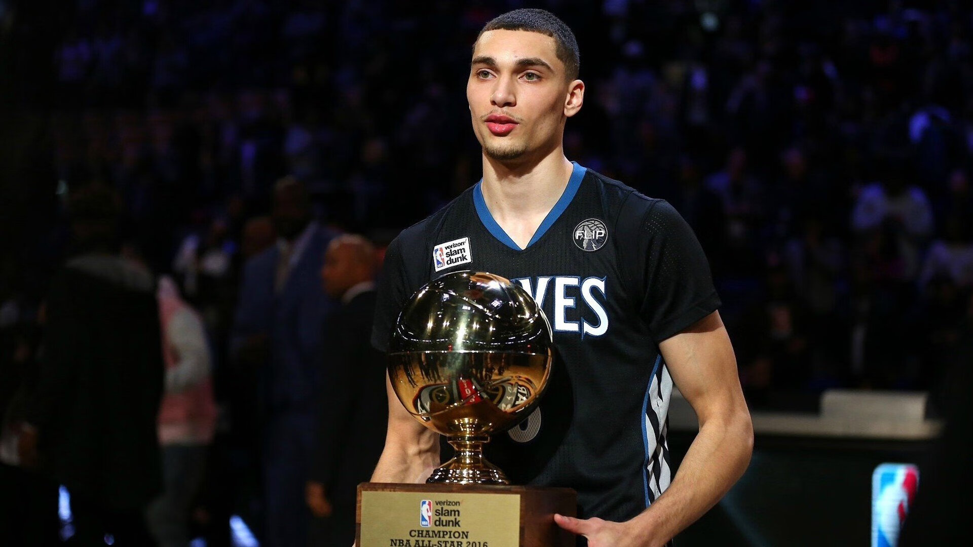 开云体育-闪电两连击！孙兴慜5分钟洞穿国安防线，中超豪门防守短板暴露无遗，闪电两连击！孙兴慜5分钟洞穿国安防线，中超豪门防守短板暴露无遗